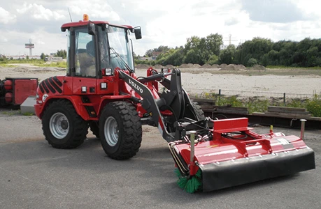 FKM 2.5 formontert feievalse med oppsamler